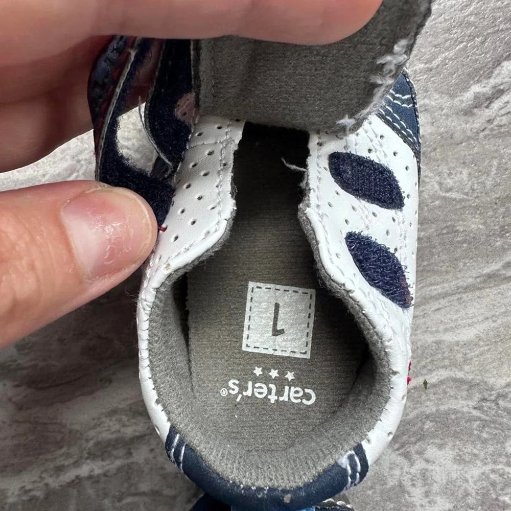Carters Baby Shoes EUC